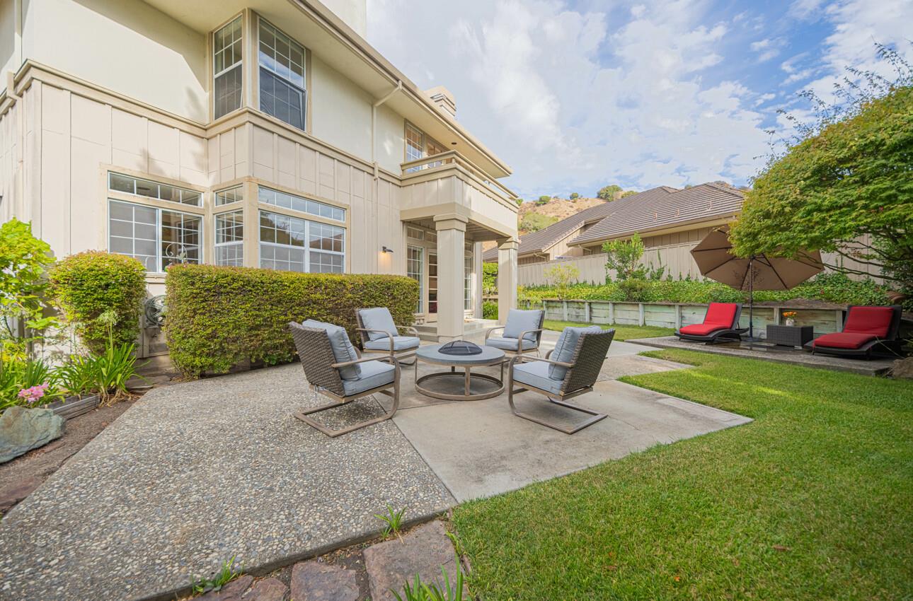 Detail Gallery Image 29 of 57 For 14285 Mountain Quail Rd, Salinas,  CA 93908 - 4 Beds | 3 Baths