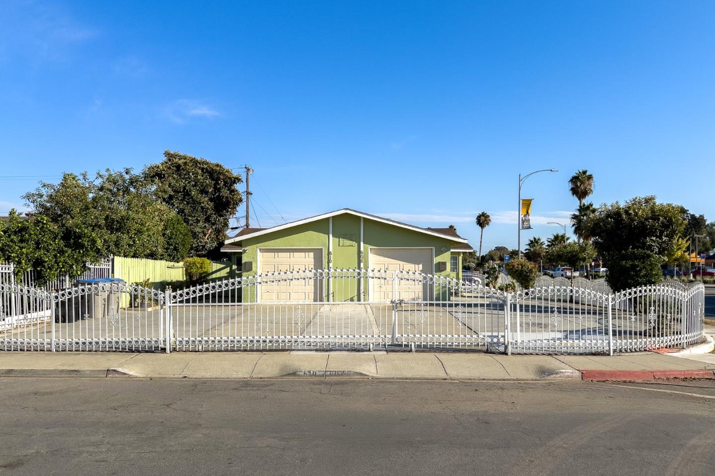 Detail Gallery Image 11 of 32 For 608 Balfour Dr, San Jose,  CA 95111 - – Beds | – Baths