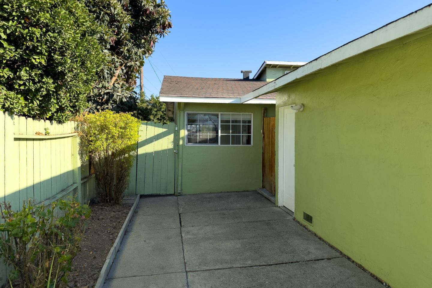 Detail Gallery Image 15 of 32 For 608 Balfour Dr, San Jose,  CA 95111 - – Beds | – Baths