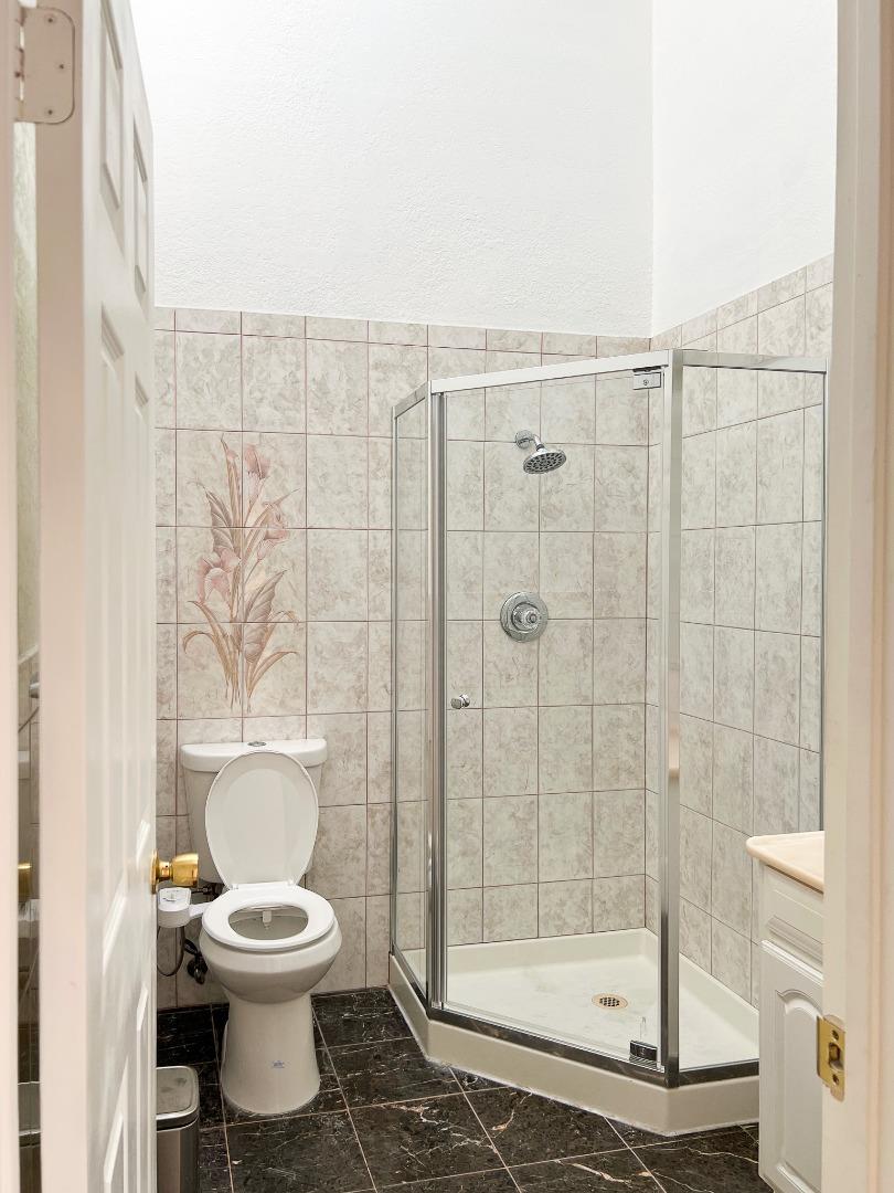 Detail Gallery Image 6 of 32 For 608 Balfour Dr, San Jose,  CA 95111 - – Beds | – Baths