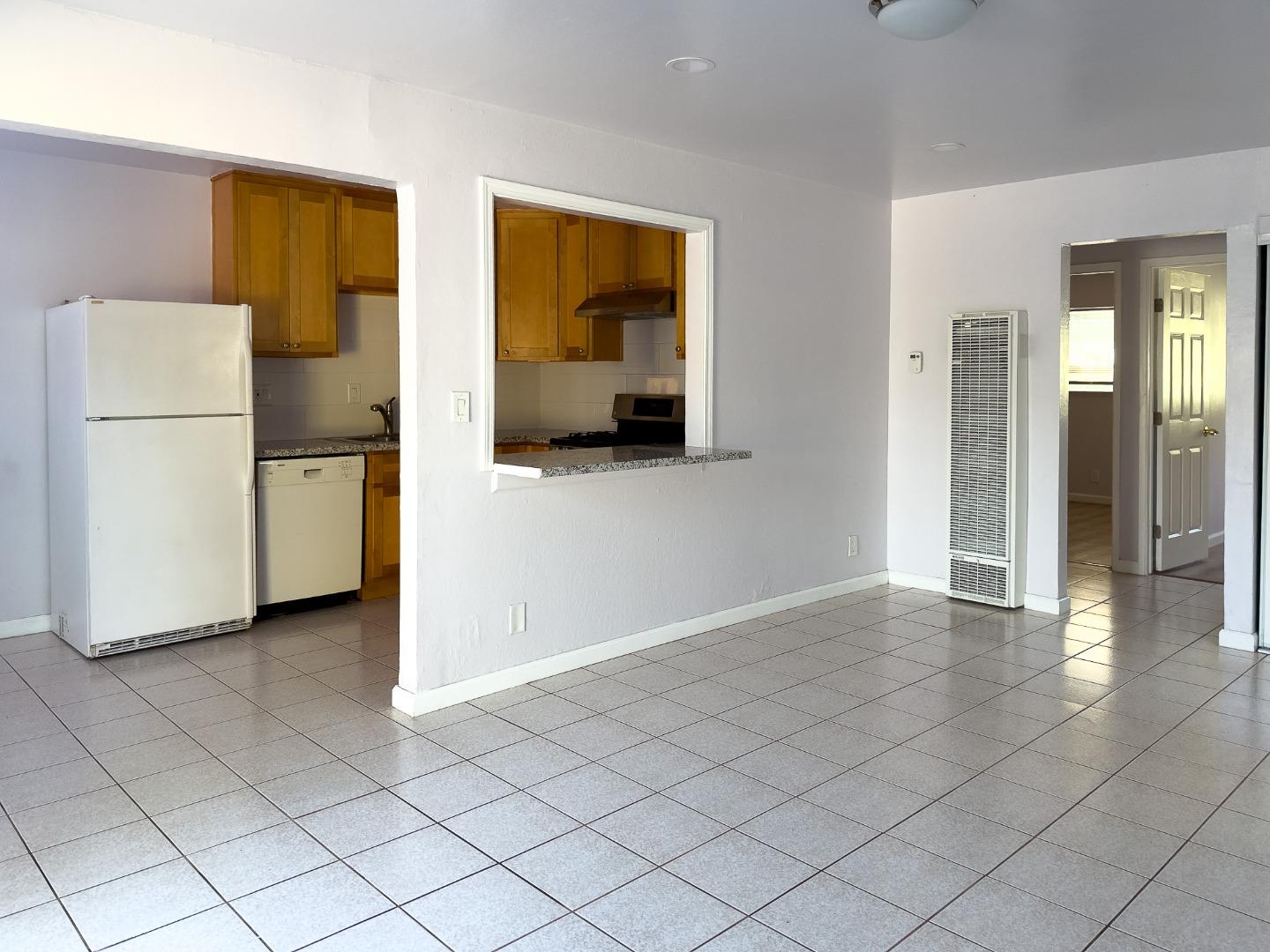 Detail Gallery Image 8 of 32 For 608 Balfour Dr, San Jose,  CA 95111 - – Beds | – Baths