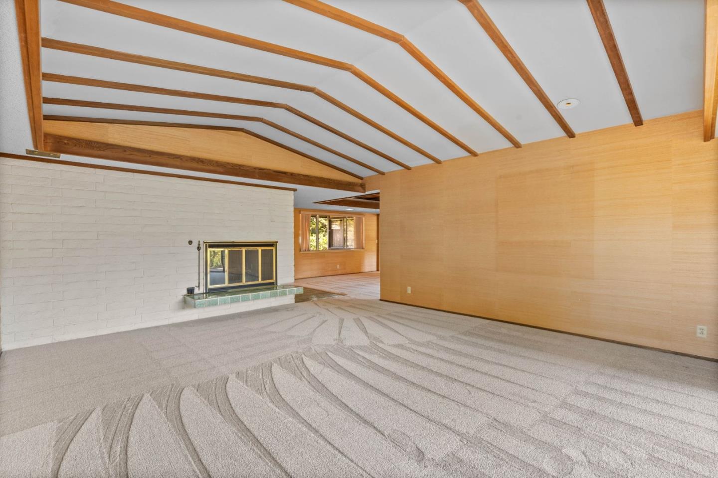 Detail Gallery Image 5 of 32 For 475 Cervantes Rd, Portola Valley,  CA 94028 - 3 Beds | 2/1 Baths