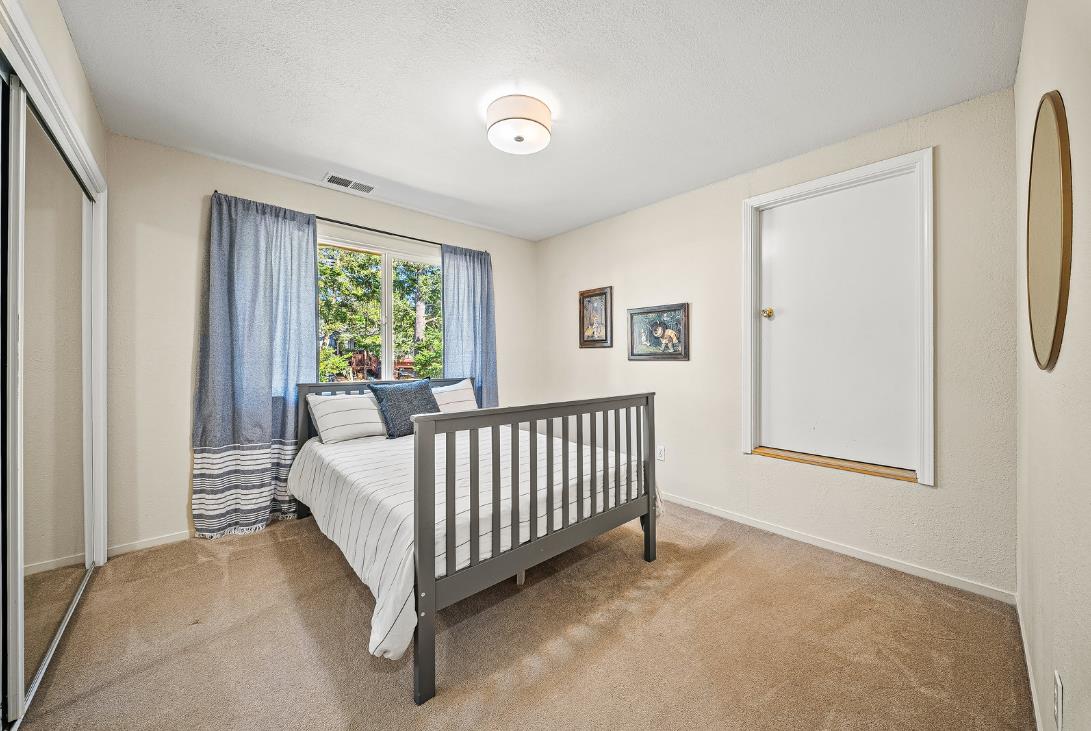 Detail Gallery Image 23 of 47 For 175 Merry Ln, Aptos,  CA 95003 - 4 Beds | 3 Baths