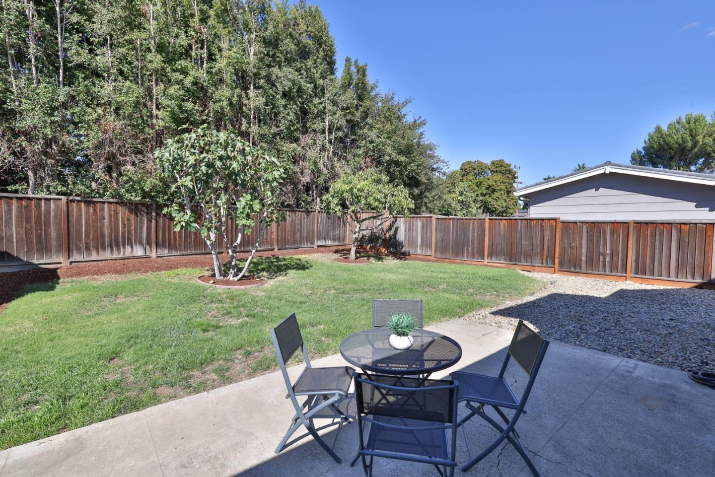 Detail Gallery Image 21 of 36 For 6025 Radcliffe Ave, Newark,  CA 94560 - 4 Beds | 2 Baths