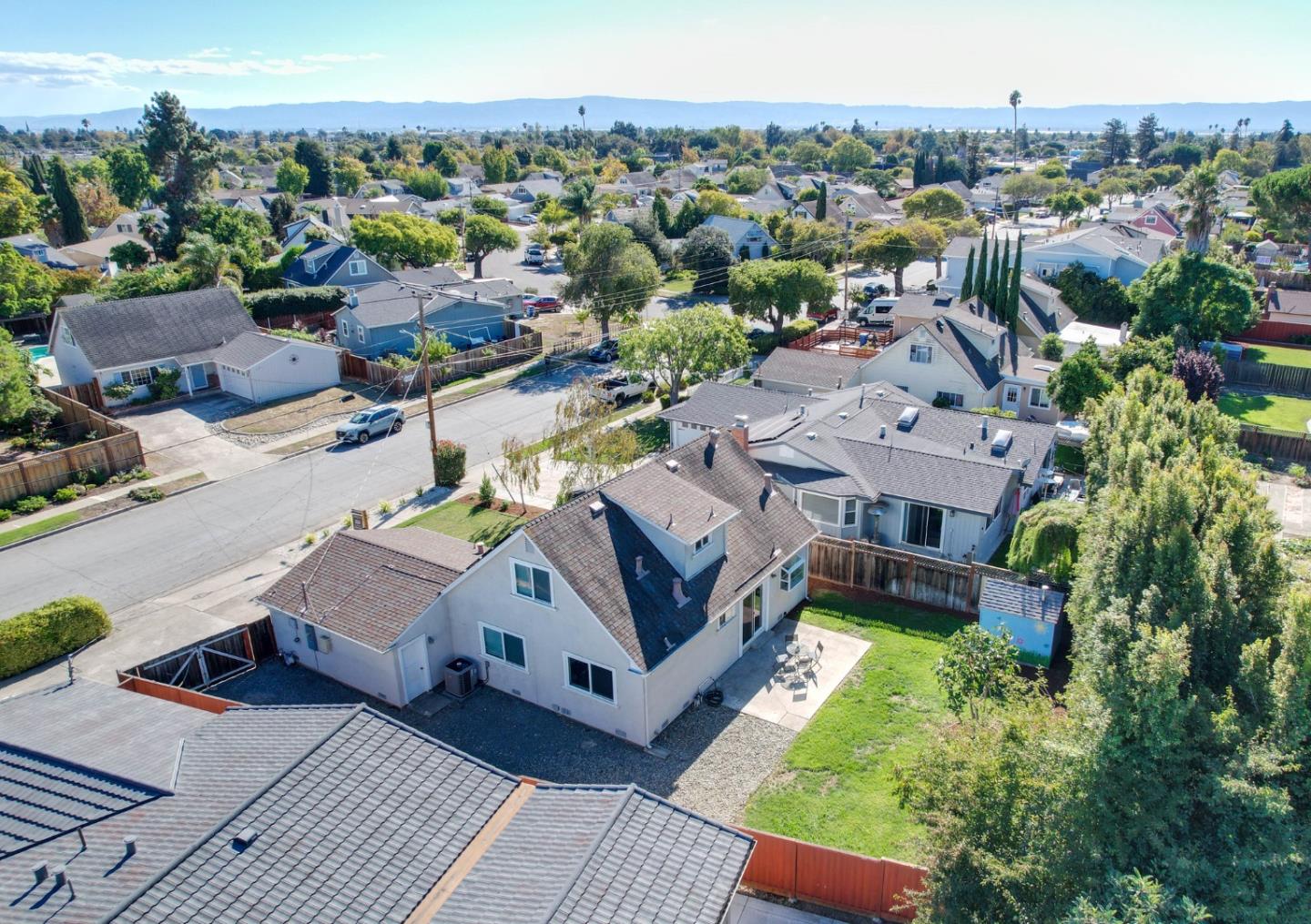 Detail Gallery Image 28 of 36 For 6025 Radcliffe Ave, Newark,  CA 94560 - 4 Beds | 2 Baths