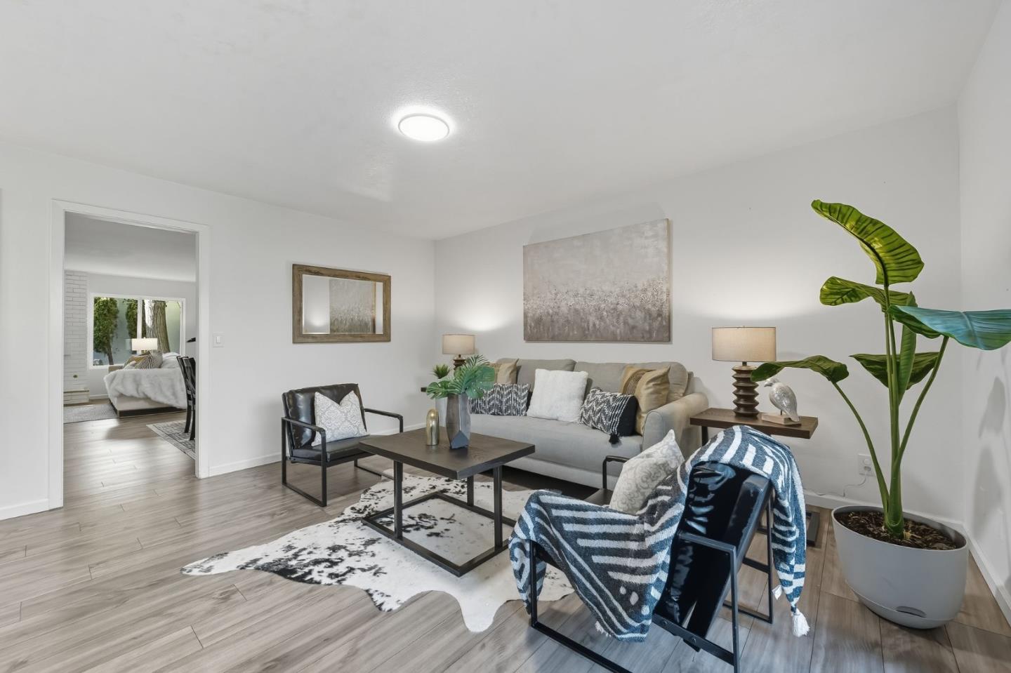 Detail Gallery Image 10 of 40 For 971 Marquette Ln, Foster City,  CA 94404 - 4 Beds | 2/1 Baths