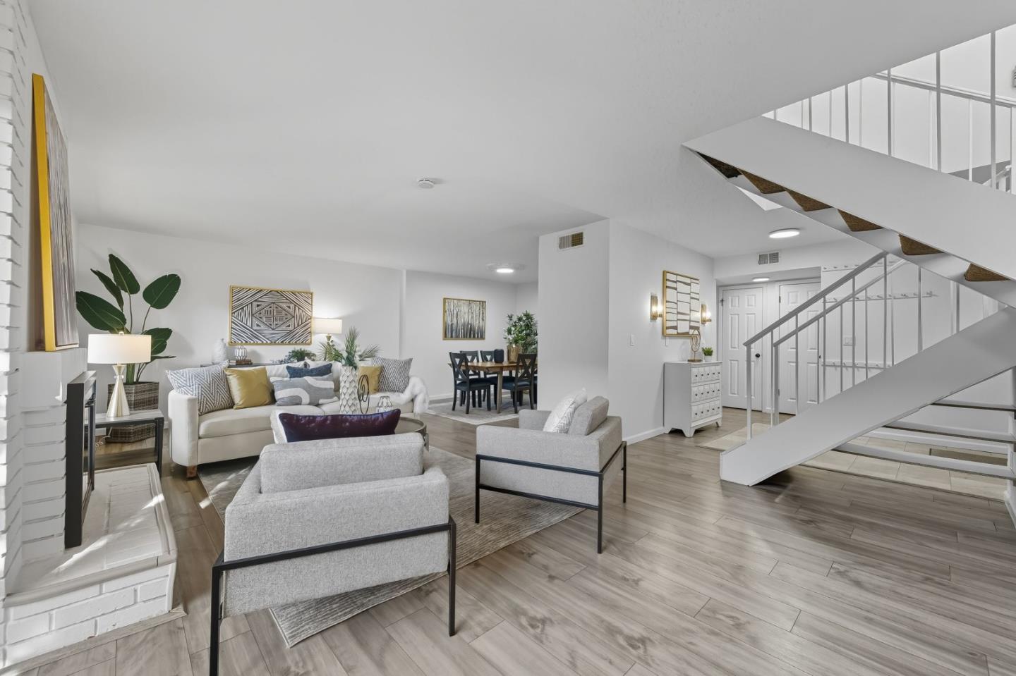 Detail Gallery Image 17 of 40 For 971 Marquette Ln, Foster City,  CA 94404 - 4 Beds | 2/1 Baths