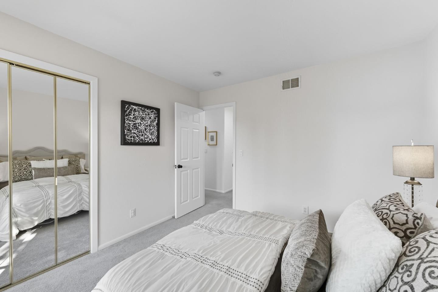 Detail Gallery Image 24 of 40 For 971 Marquette Ln, Foster City,  CA 94404 - 4 Beds | 2/1 Baths