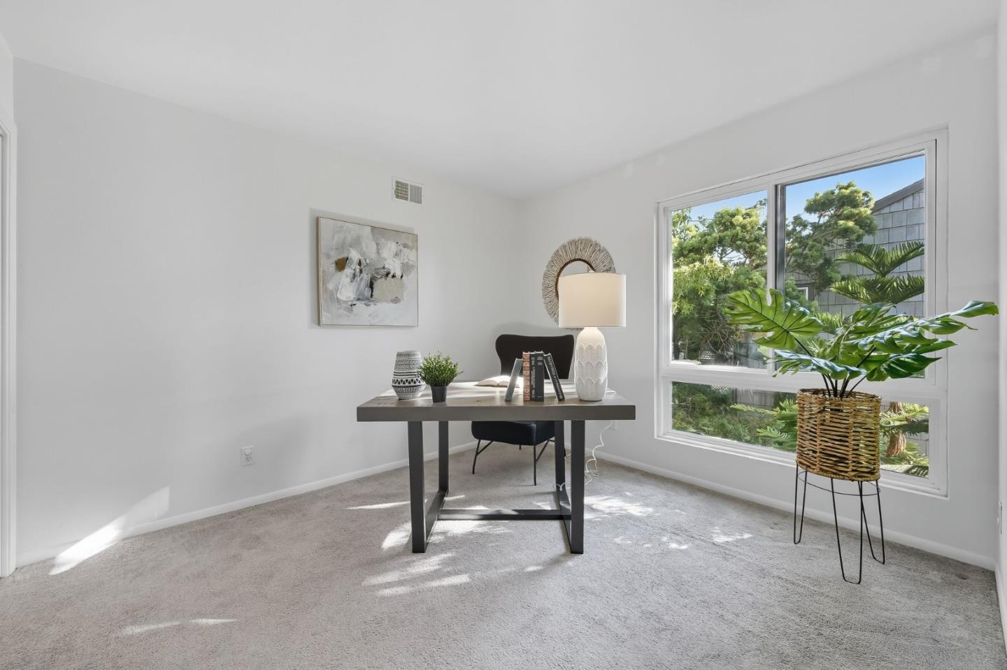 Detail Gallery Image 26 of 40 For 971 Marquette Ln, Foster City,  CA 94404 - 4 Beds | 2/1 Baths