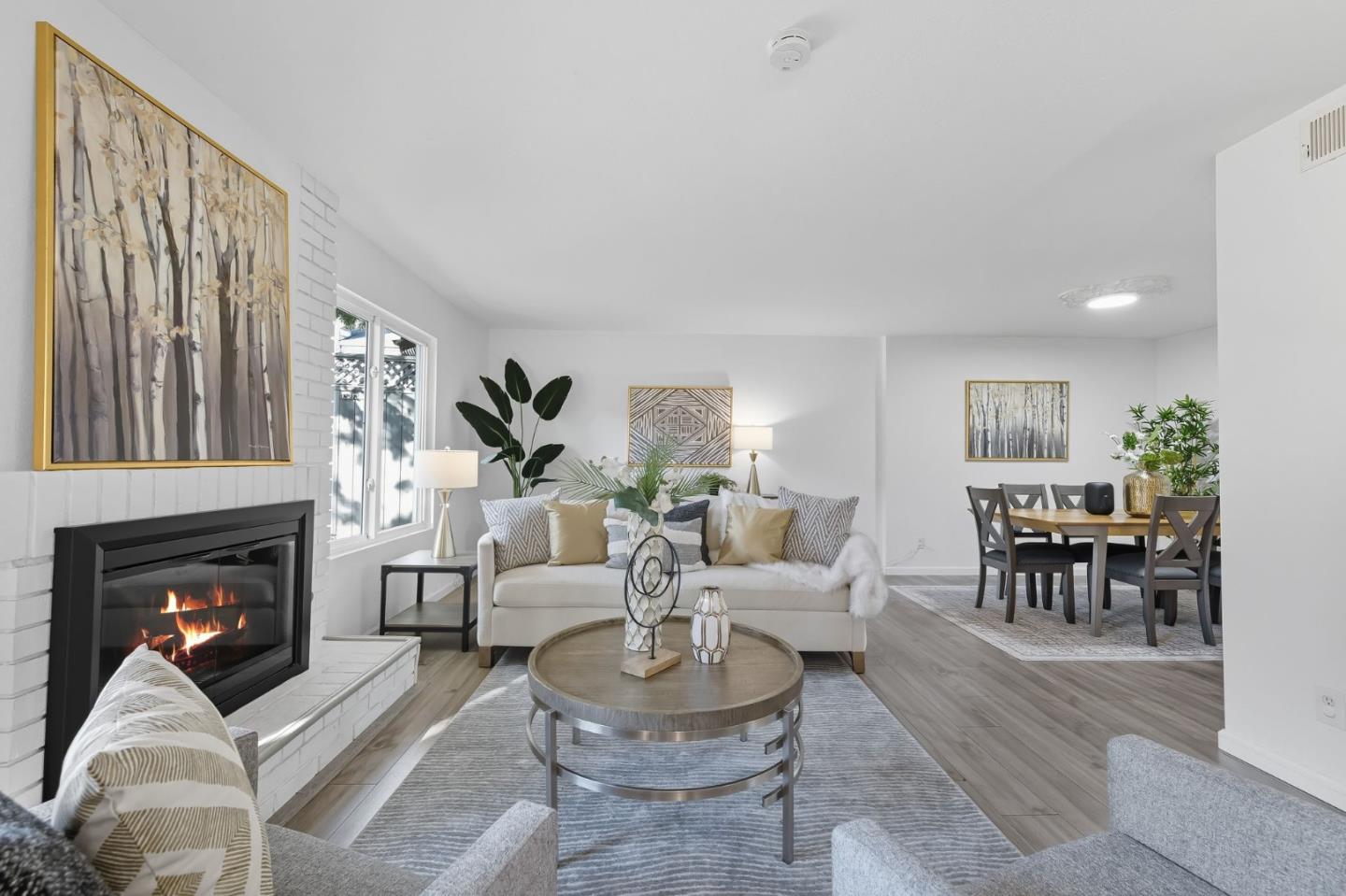 Detail Gallery Image 3 of 40 For 971 Marquette Ln, Foster City,  CA 94404 - 4 Beds | 2/1 Baths