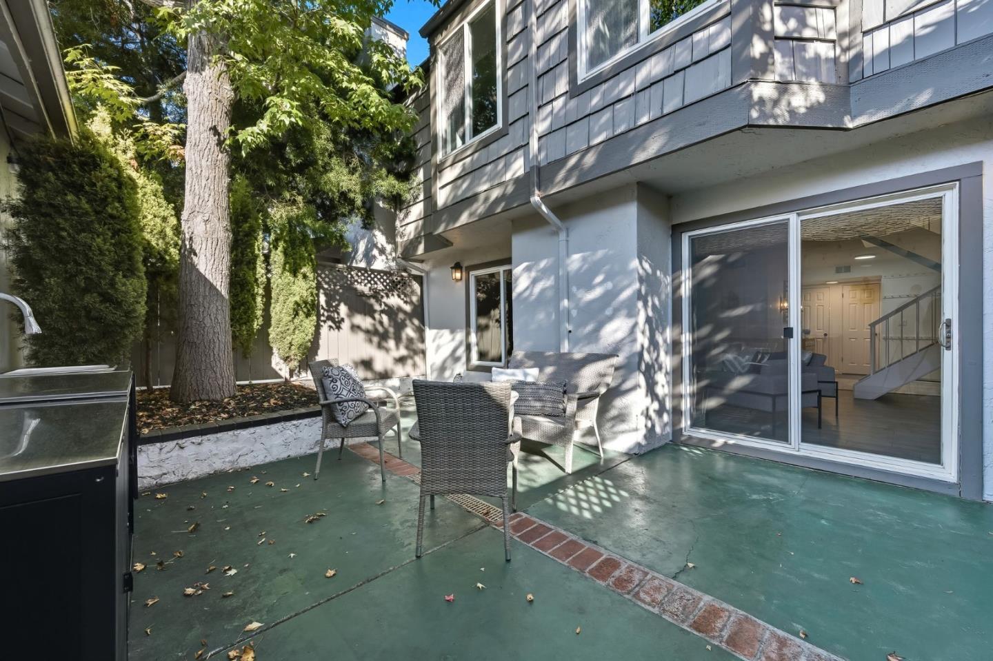 Detail Gallery Image 34 of 40 For 971 Marquette Ln, Foster City,  CA 94404 - 4 Beds | 2/1 Baths