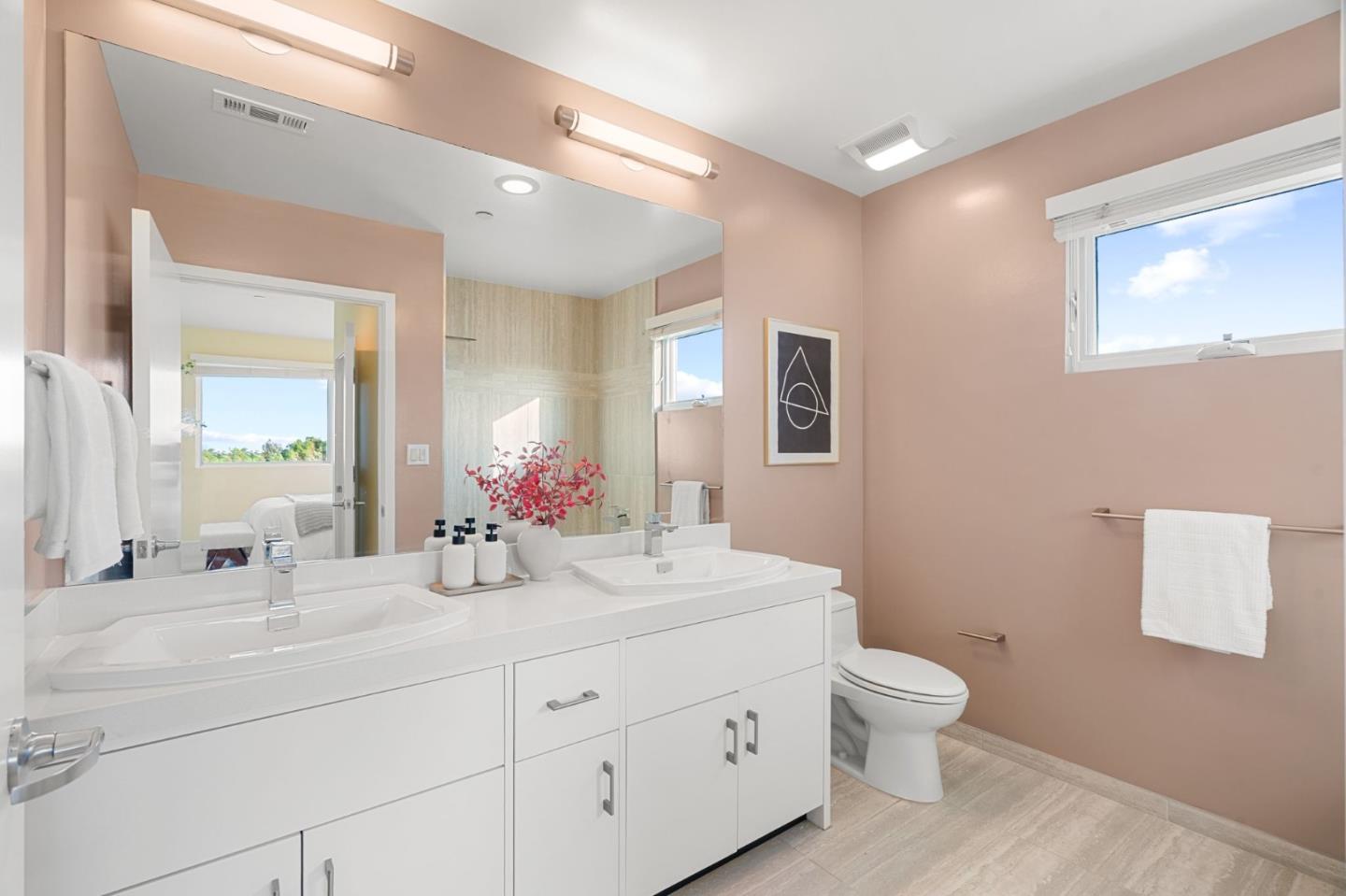 Detail Gallery Image 11 of 23 For 1838 Ogden Dr #413,  Burlingame,  CA 94010 - 3 Beds | 2 Baths