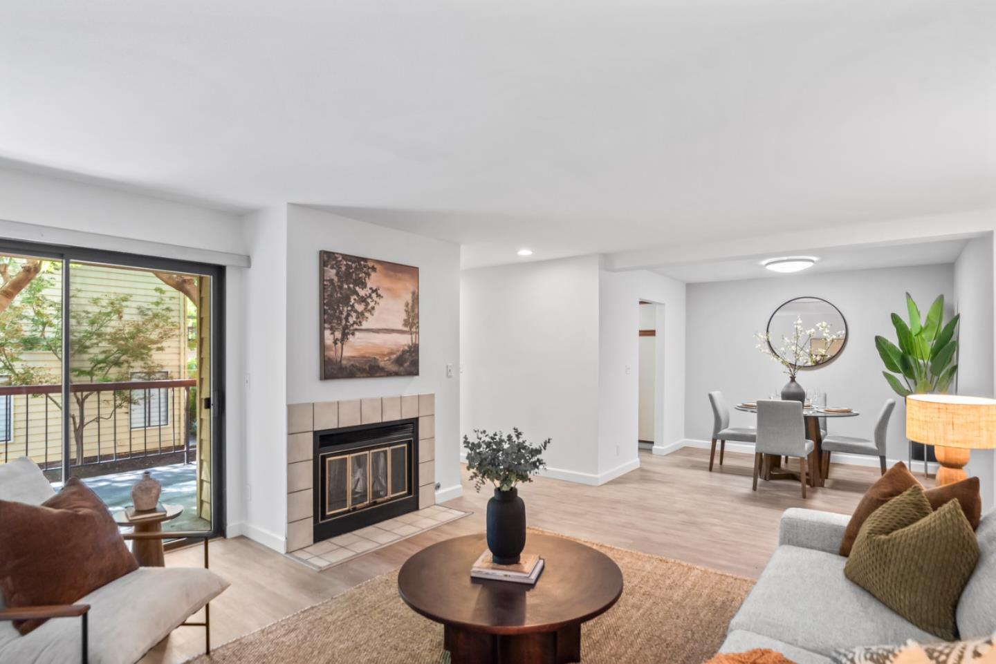 Detail Gallery Image 10 of 37 For 461 Northlake Dr #22,  San Jose,  CA 95117 - 2 Beds | 2 Baths