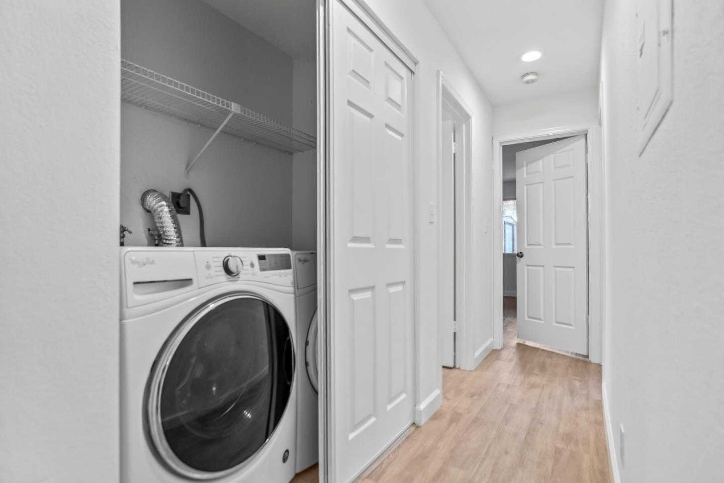 Detail Gallery Image 20 of 37 For 461 Northlake Dr #22,  San Jose,  CA 95117 - 2 Beds | 2 Baths