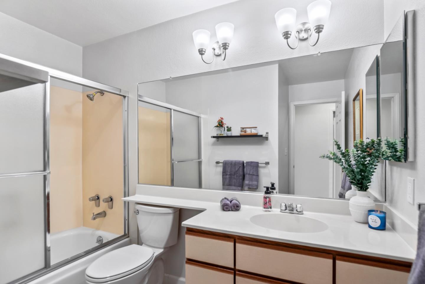 Detail Gallery Image 28 of 37 For 461 Northlake Dr #22,  San Jose,  CA 95117 - 2 Beds | 2 Baths