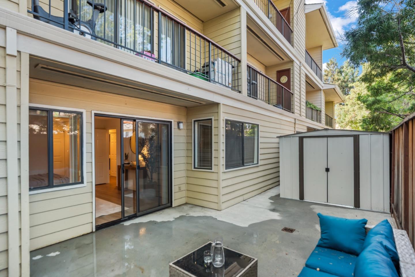 Detail Gallery Image 32 of 37 For 461 Northlake Dr #22,  San Jose,  CA 95117 - 2 Beds | 2 Baths