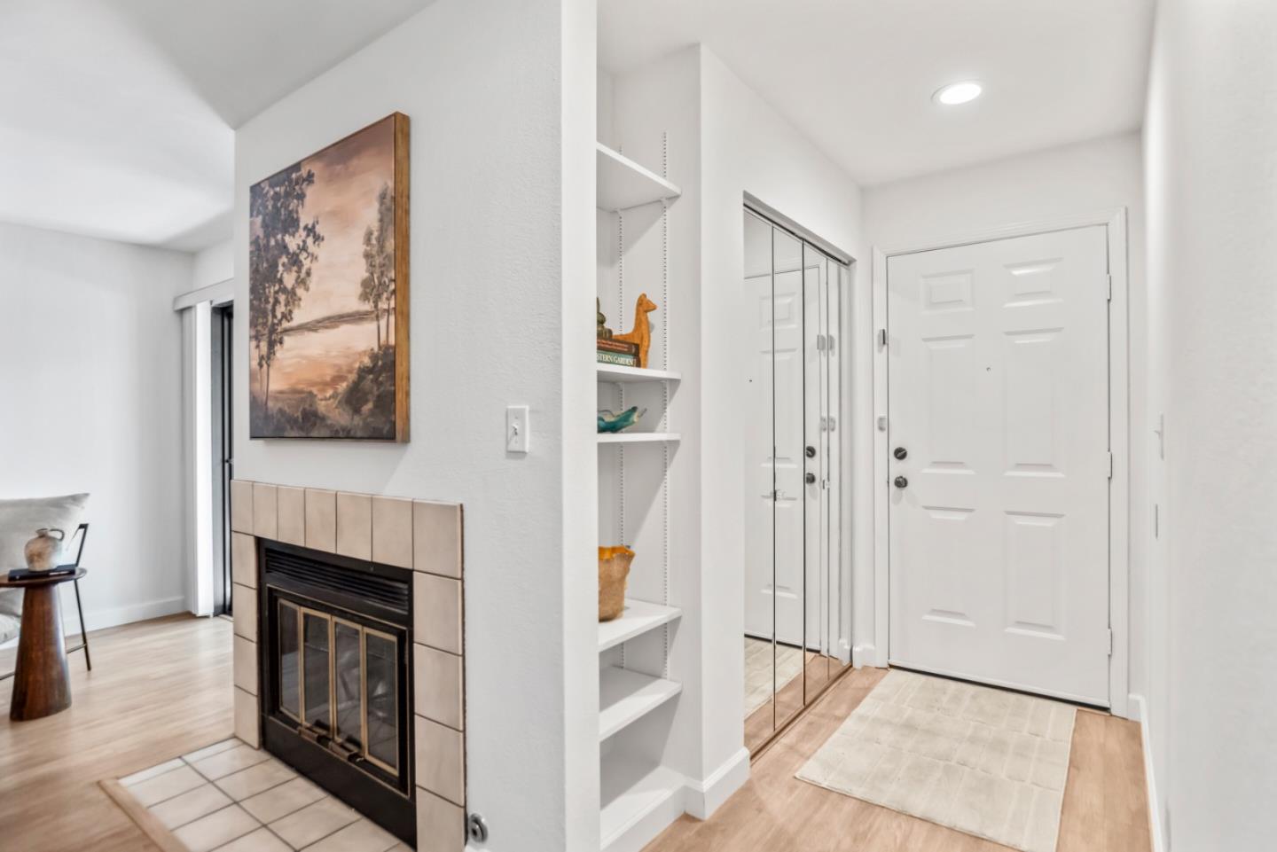 Detail Gallery Image 6 of 37 For 461 Northlake Dr #22,  San Jose,  CA 95117 - 2 Beds | 2 Baths
