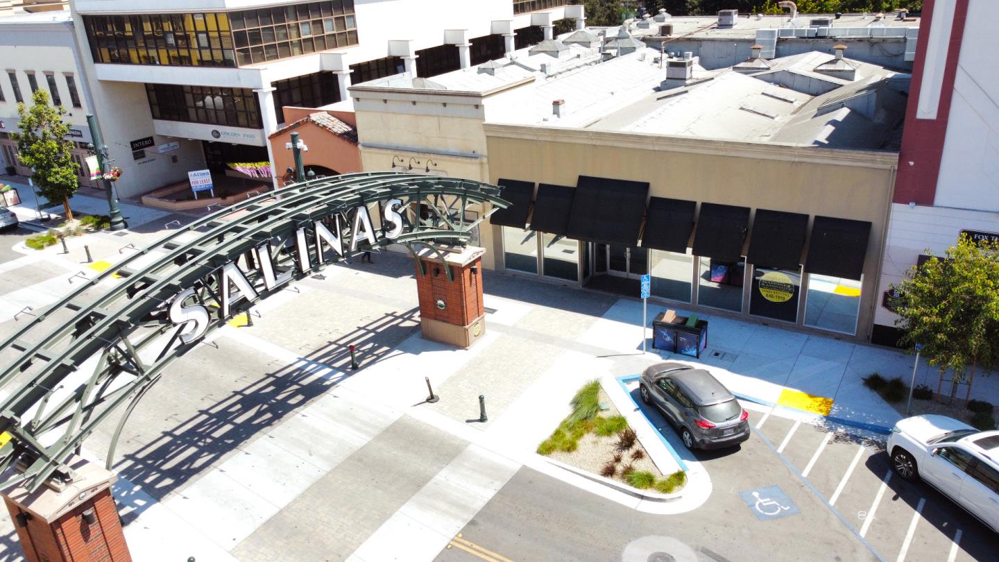 Detail Gallery Image 3 of 17 For 231 Main St, Salinas,  CA 93901 - – Beds | – Baths