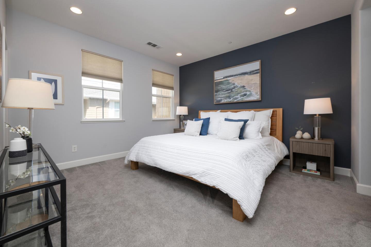 Detail Gallery Image 15 of 30 For 31 Bremerton Cir, Redwood Shores,  CA 94065 - 2 Beds | 2/1 Baths