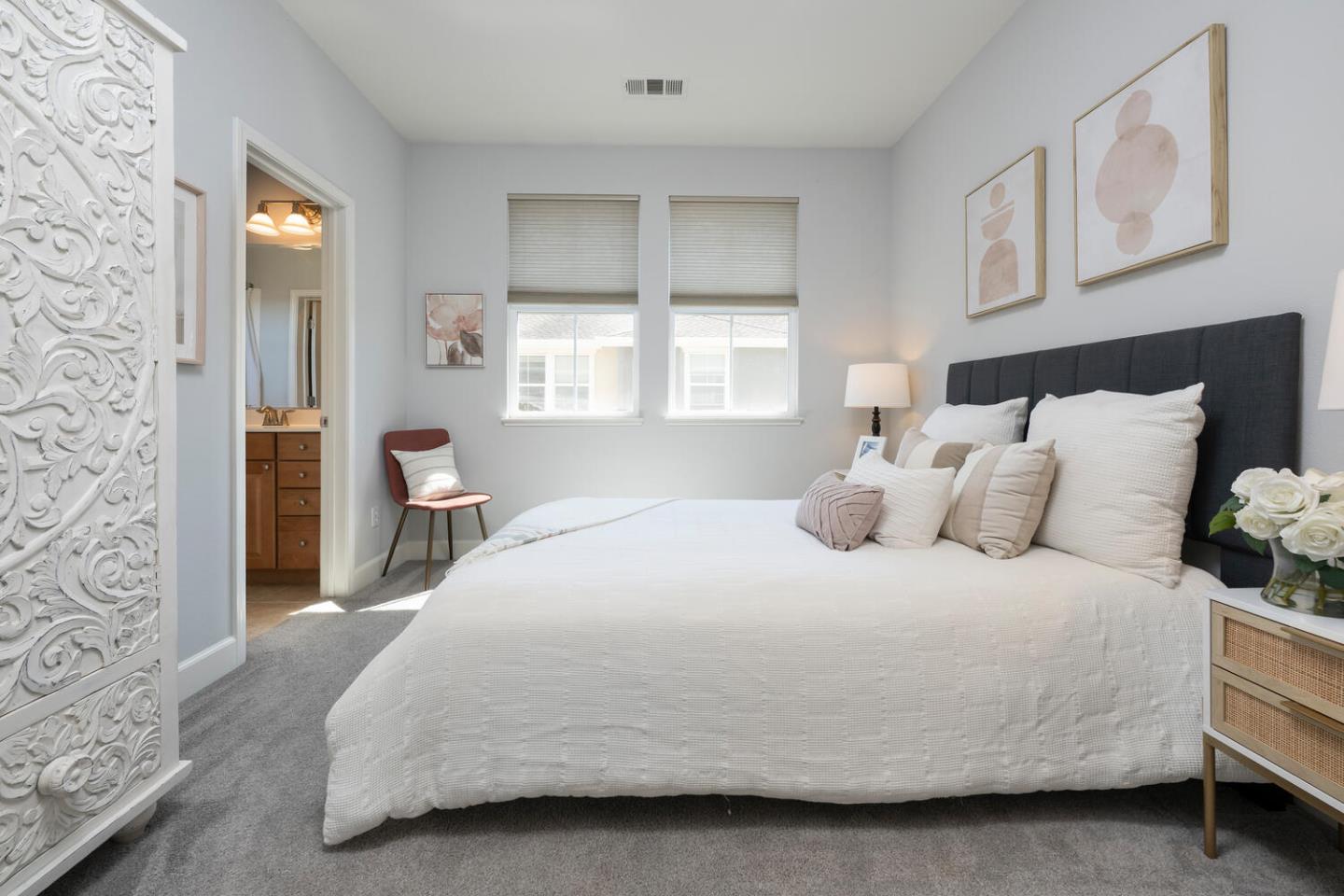 Detail Gallery Image 19 of 30 For 31 Bremerton Cir, Redwood Shores,  CA 94065 - 2 Beds | 2/1 Baths