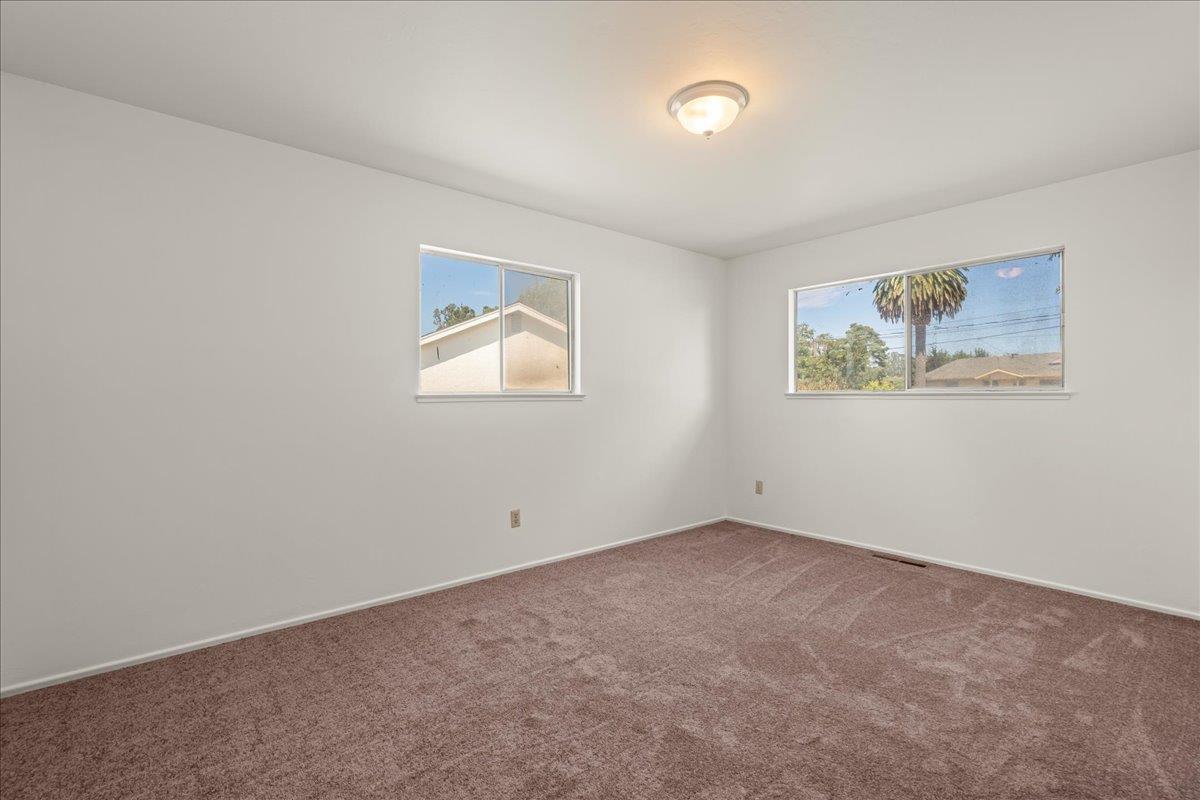 Detail Gallery Image 22 of 36 For 22 Easton Rd, Royal Oaks,  CA 95076 - 3 Beds | 2 Baths