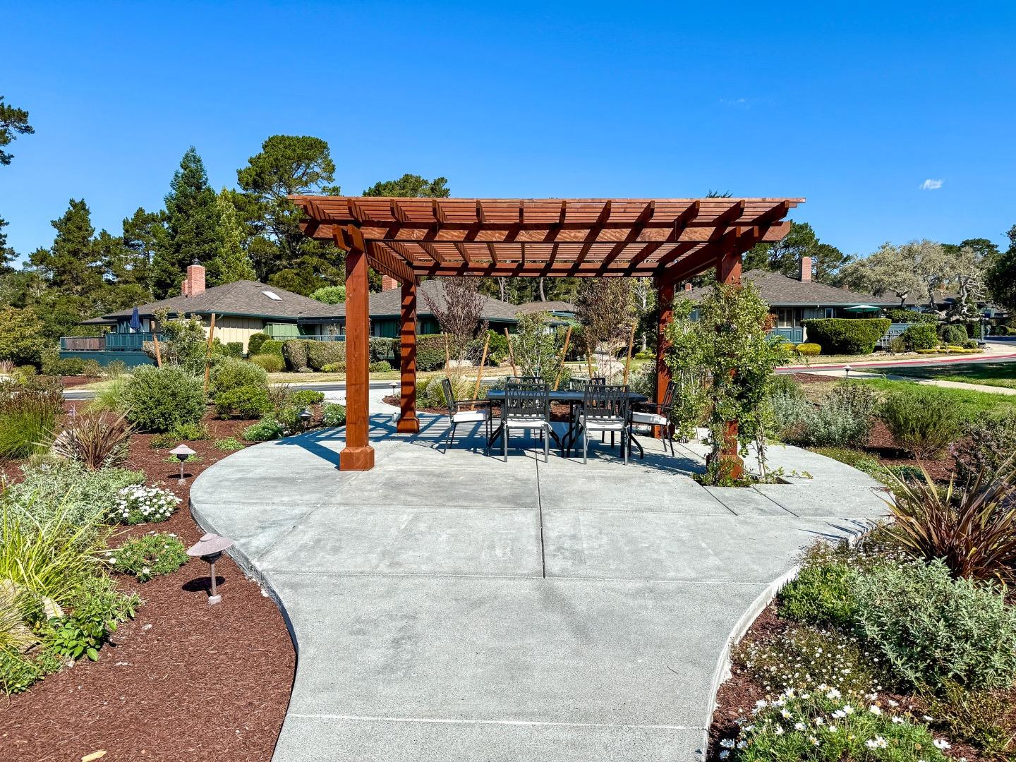 Detail Gallery Image 22 of 32 For 64 Del Mesa Carmel, Carmel,  CA 93923 - 2 Beds | 2 Baths