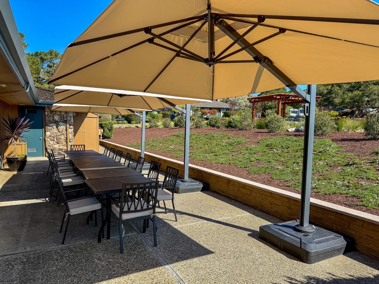 Detail Gallery Image 27 of 32 For 64 Del Mesa Carmel, Carmel,  CA 93923 - 2 Beds | 2 Baths