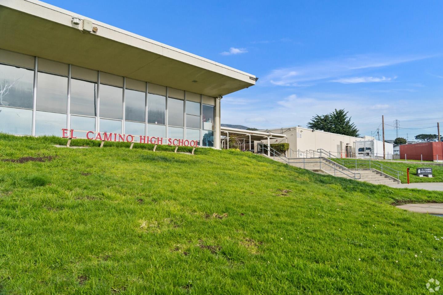 Detail Gallery Image 104 of 105 For 34 Arlington Dr, South San Francisco,  CA 94080 - 3 Beds | 2 Baths