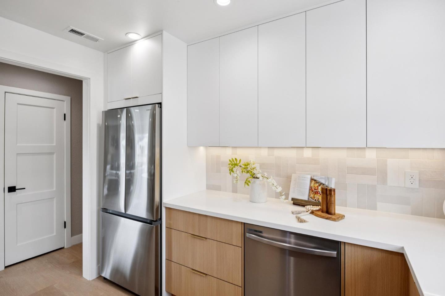 Detail Gallery Image 29 of 105 For 34 Arlington Dr, South San Francisco,  CA 94080 - 3 Beds | 2 Baths