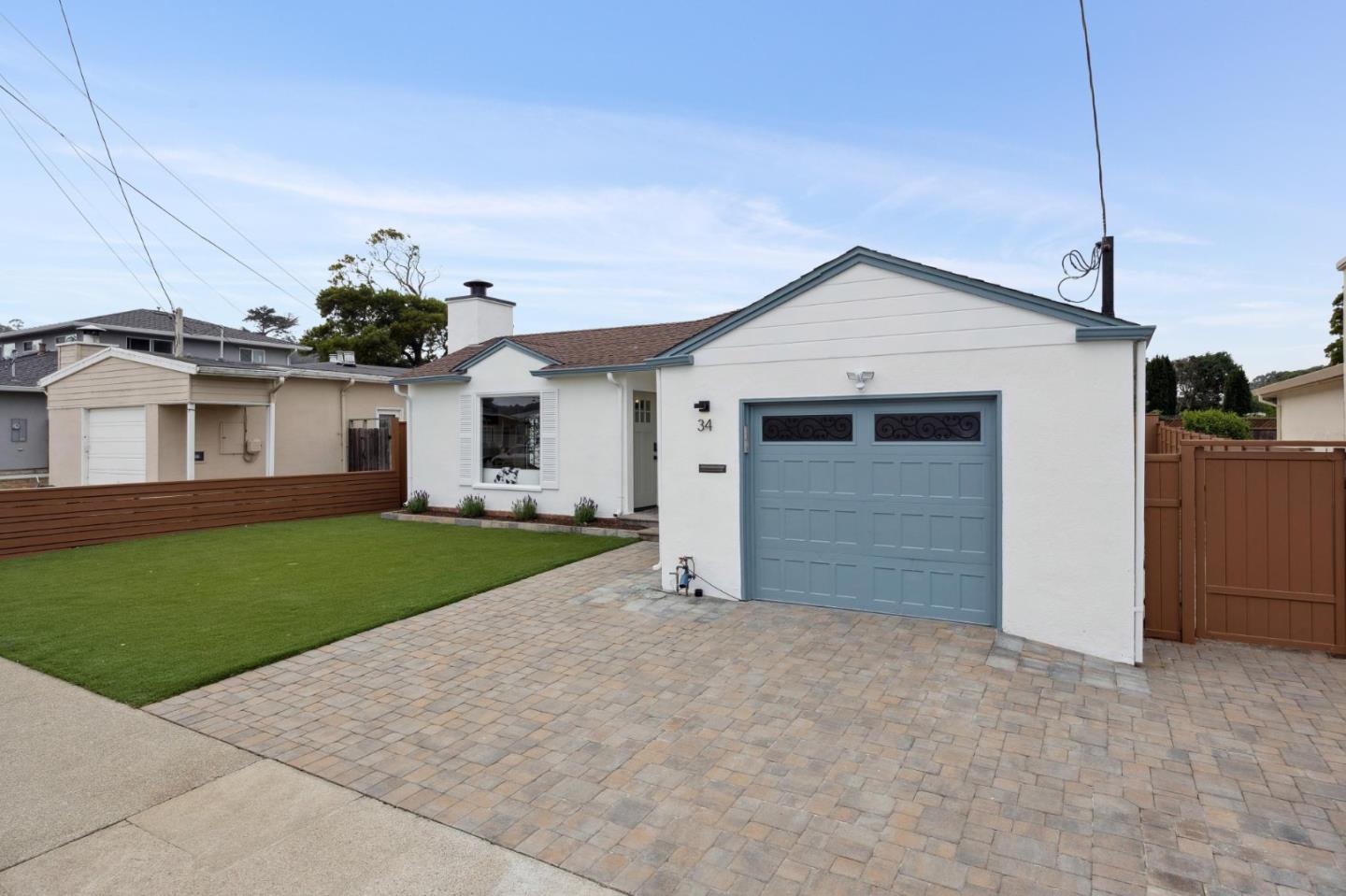 Detail Gallery Image 3 of 105 For 34 Arlington Dr, South San Francisco,  CA 94080 - 3 Beds | 2 Baths