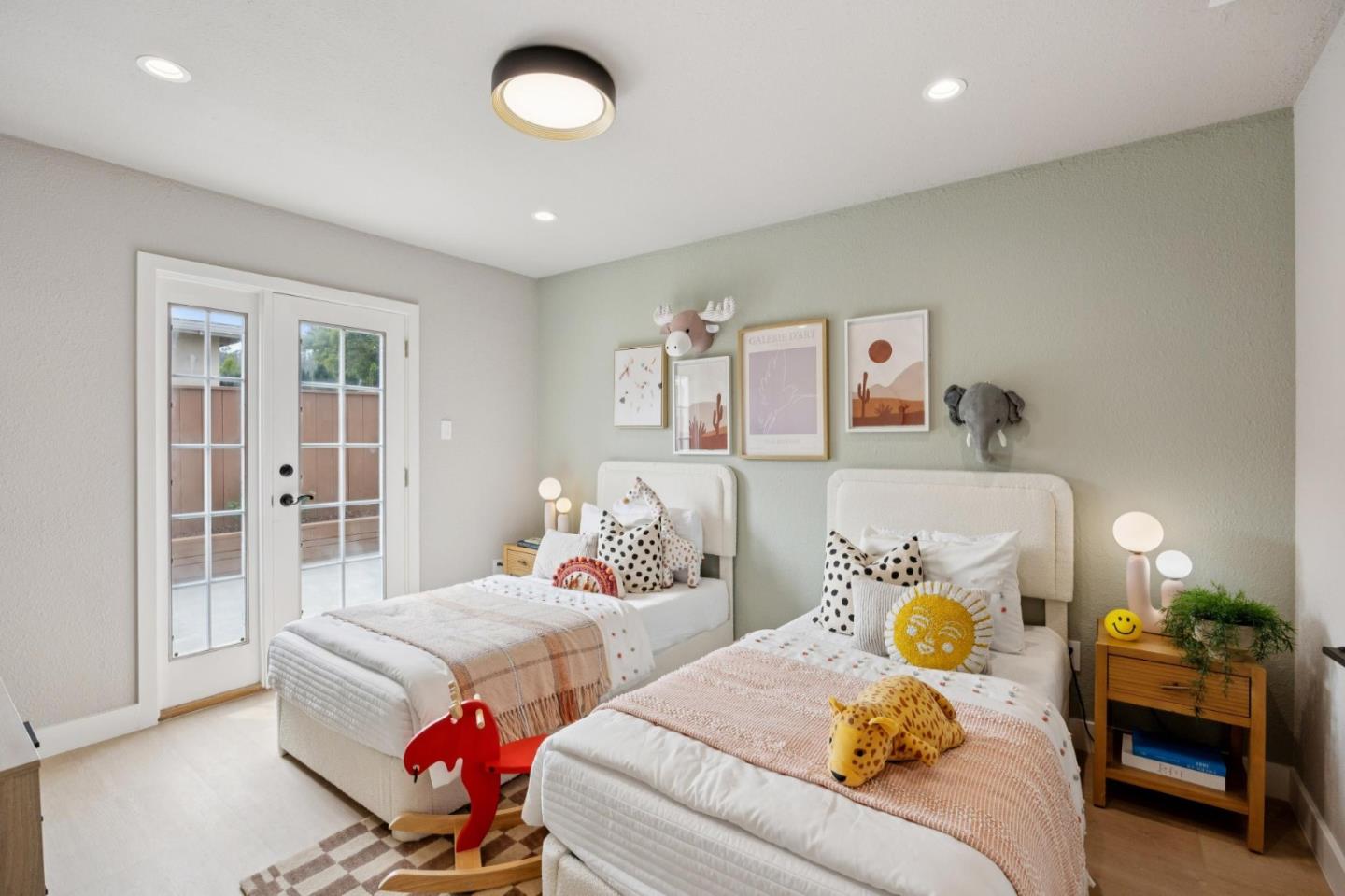 Detail Gallery Image 31 of 105 For 34 Arlington Dr, South San Francisco,  CA 94080 - 3 Beds | 2 Baths