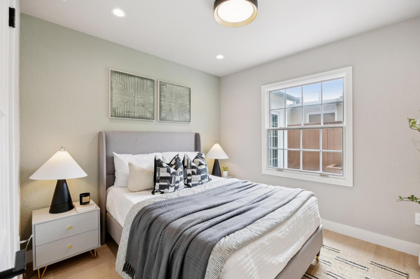 Detail Gallery Image 34 of 105 For 34 Arlington Dr, South San Francisco,  CA 94080 - 3 Beds | 2 Baths