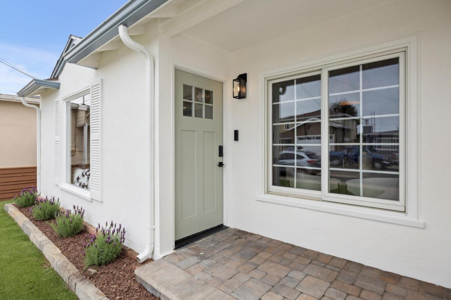 Detail Gallery Image 6 of 105 For 34 Arlington Dr, South San Francisco,  CA 94080 - 3 Beds | 2 Baths