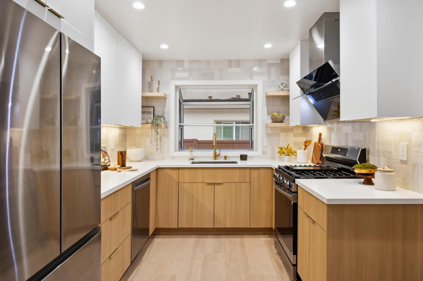 Detail Gallery Image 79 of 105 For 34 Arlington Dr, South San Francisco,  CA 94080 - 3 Beds | 2 Baths