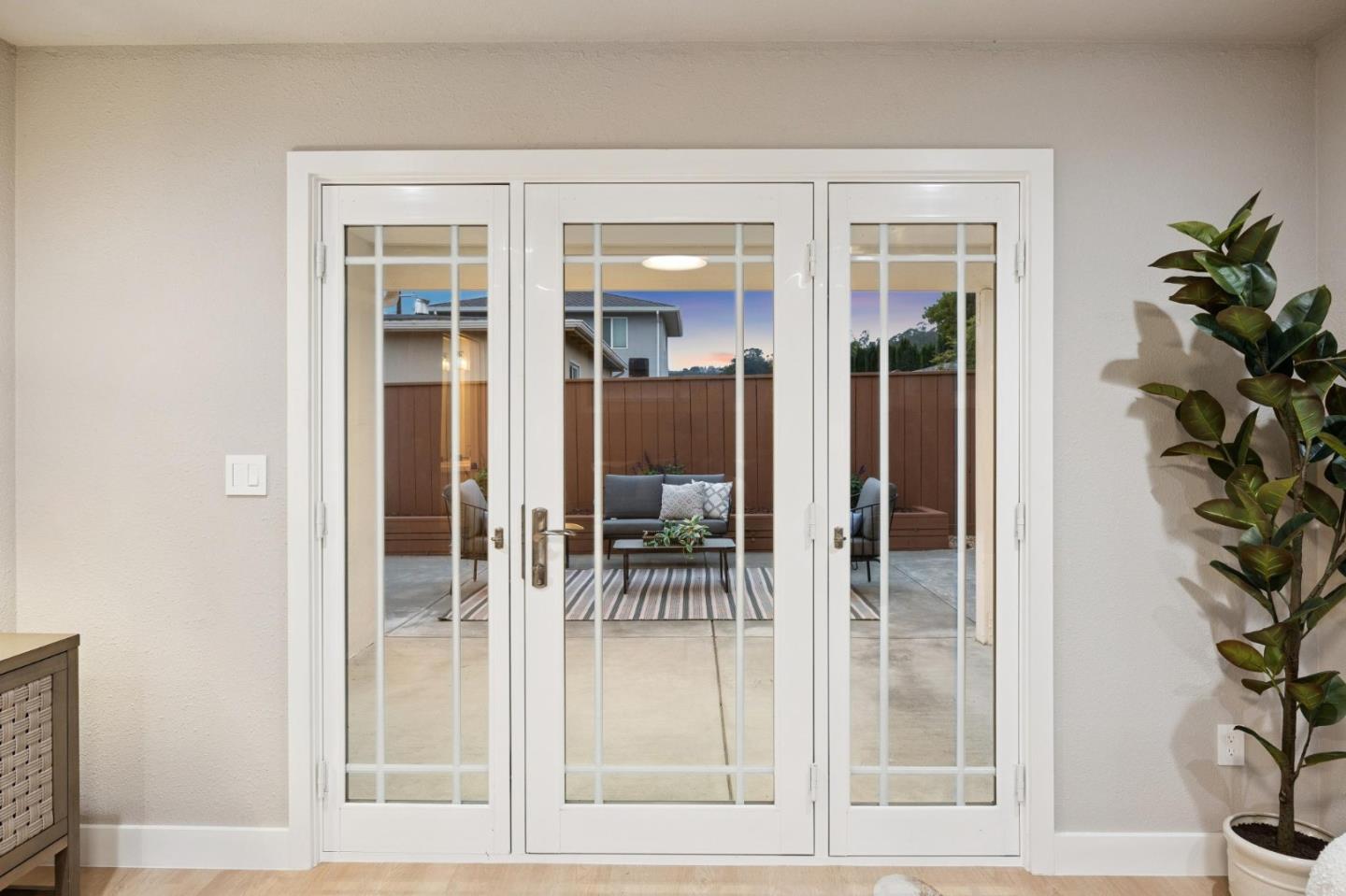 Detail Gallery Image 80 of 105 For 34 Arlington Dr, South San Francisco,  CA 94080 - 3 Beds | 2 Baths