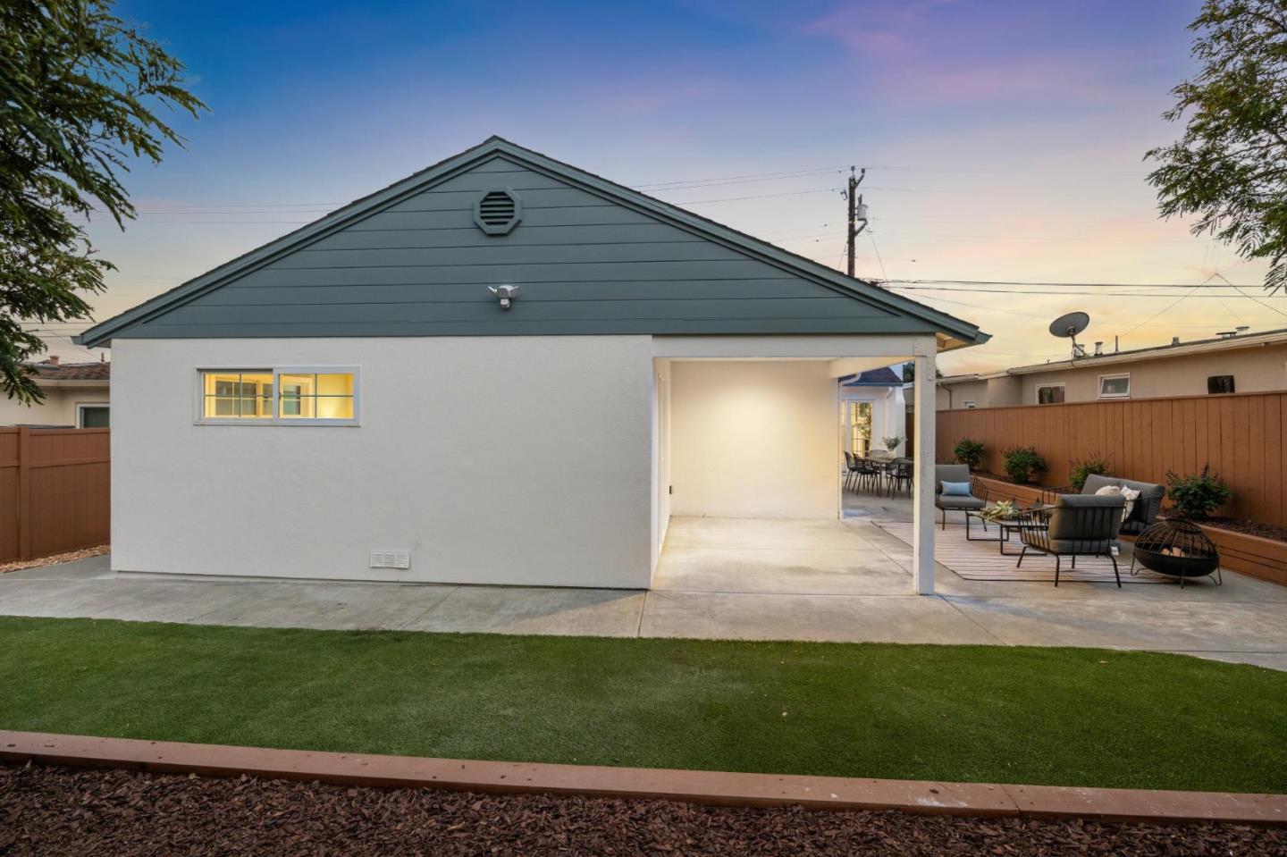 Detail Gallery Image 90 of 105 For 34 Arlington Dr, South San Francisco,  CA 94080 - 3 Beds | 2 Baths