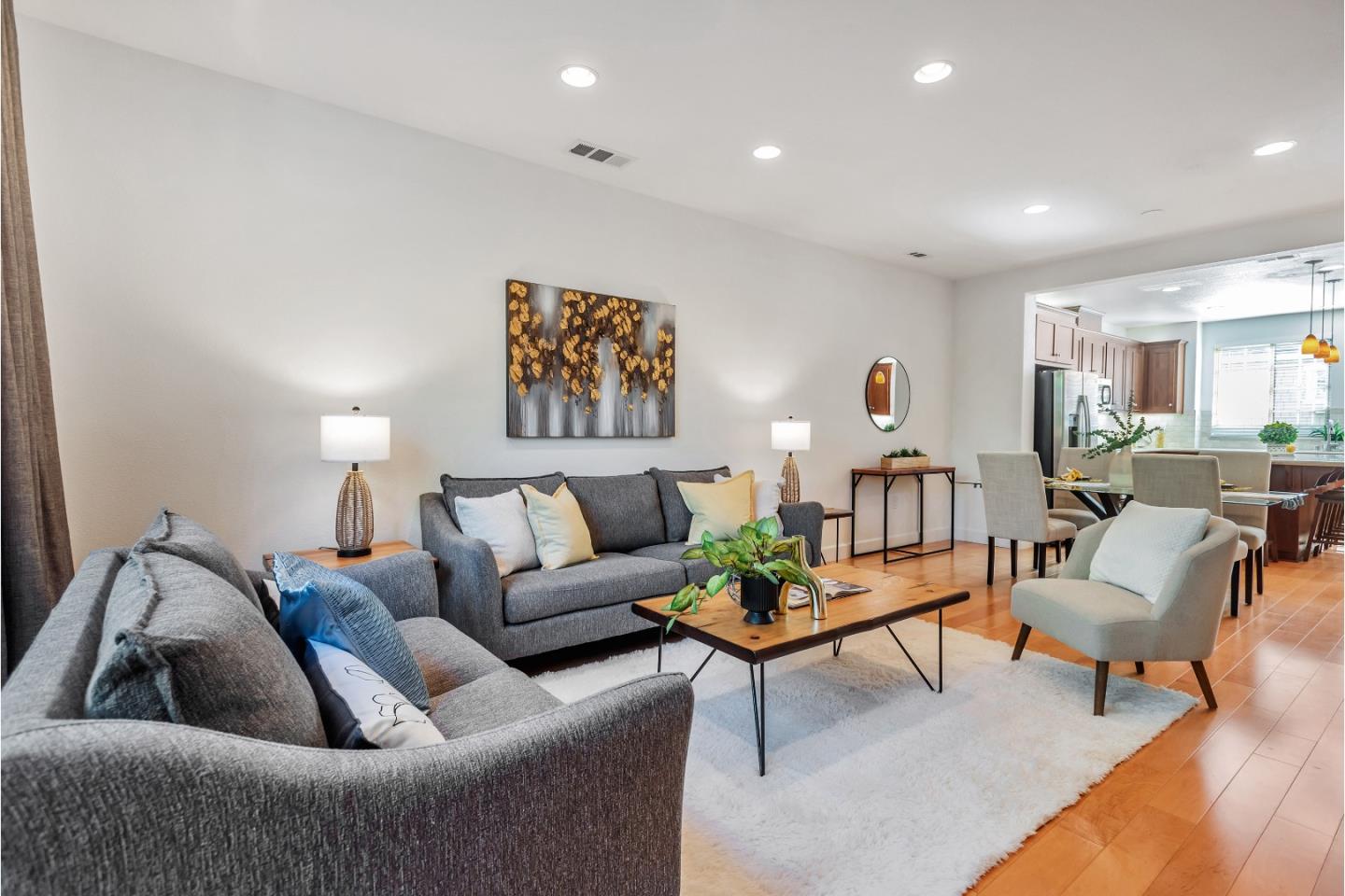 Detail Gallery Image 11 of 43 For 5 Artisan Way, Menlo Park,  CA 94025 - 3 Beds | 3/1 Baths