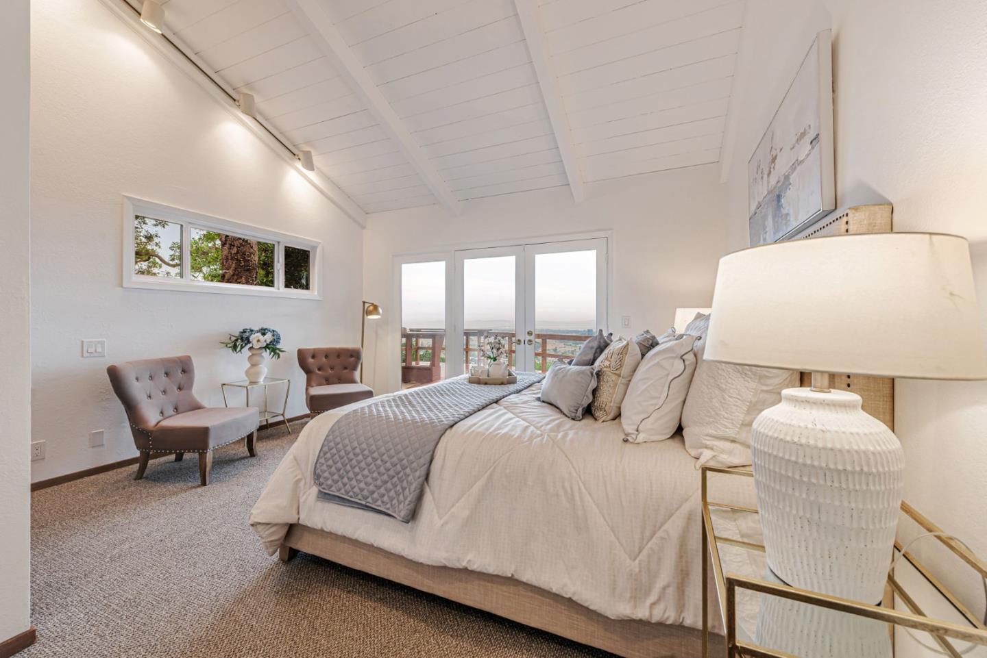 Detail Gallery Image 30 of 85 For 1630 Courtland Rd, Belmont,  CA 94002 - 4 Beds | 3 Baths