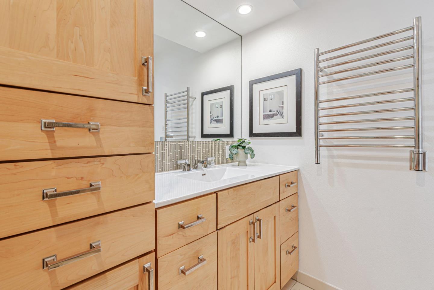 Detail Gallery Image 36 of 85 For 1630 Courtland Rd, Belmont,  CA 94002 - 4 Beds | 3 Baths