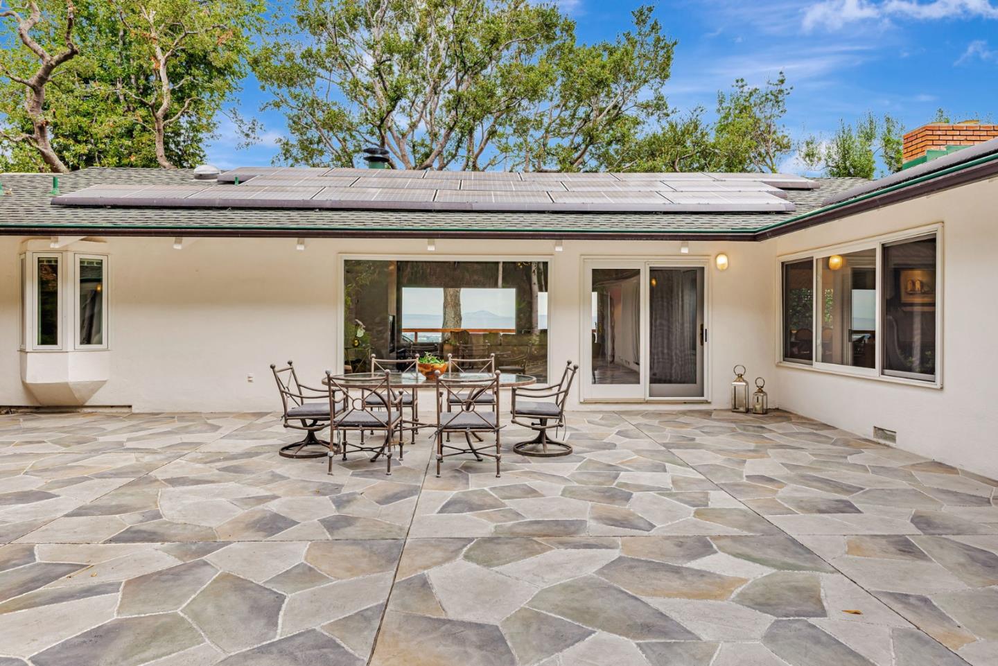 Detail Gallery Image 42 of 85 For 1630 Courtland Rd, Belmont,  CA 94002 - 4 Beds | 3 Baths