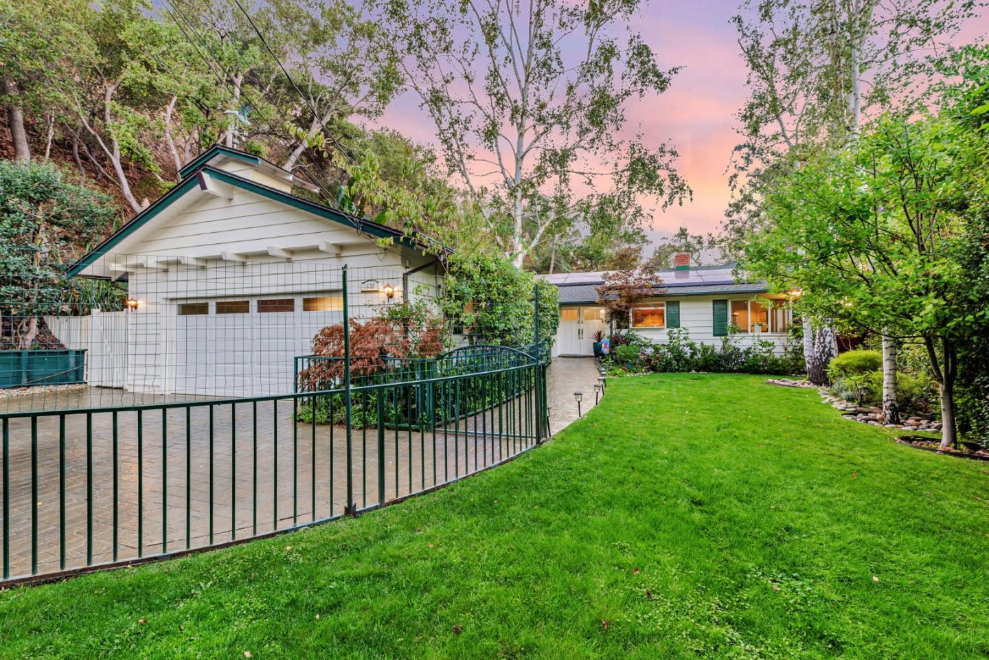 Detail Gallery Image 55 of 85 For 1630 Courtland Rd, Belmont,  CA 94002 - 4 Beds | 3 Baths