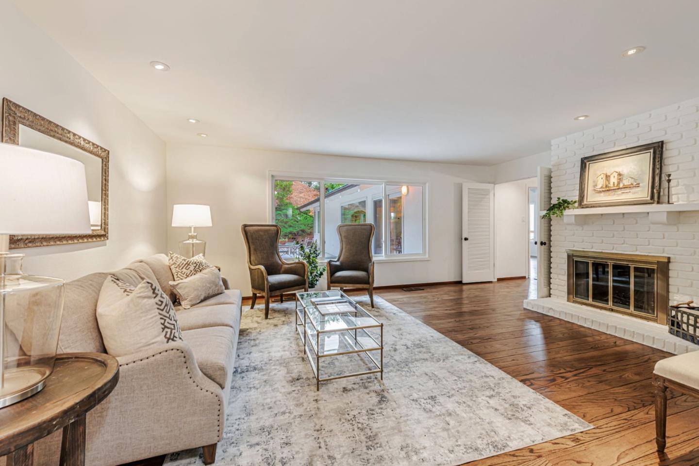 Detail Gallery Image 7 of 85 For 1630 Courtland Rd, Belmont,  CA 94002 - 4 Beds | 3 Baths