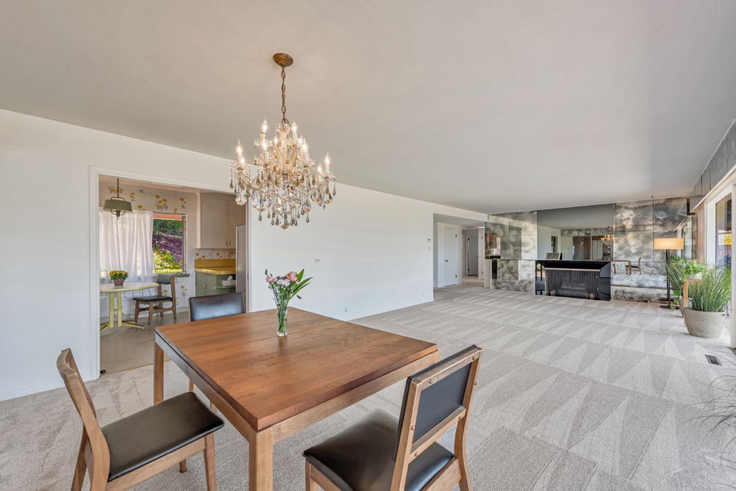 Detail Gallery Image 22 of 34 For 170 Hardwick Rd, Woodside,  CA 94062 - 4 Beds | 3 Baths