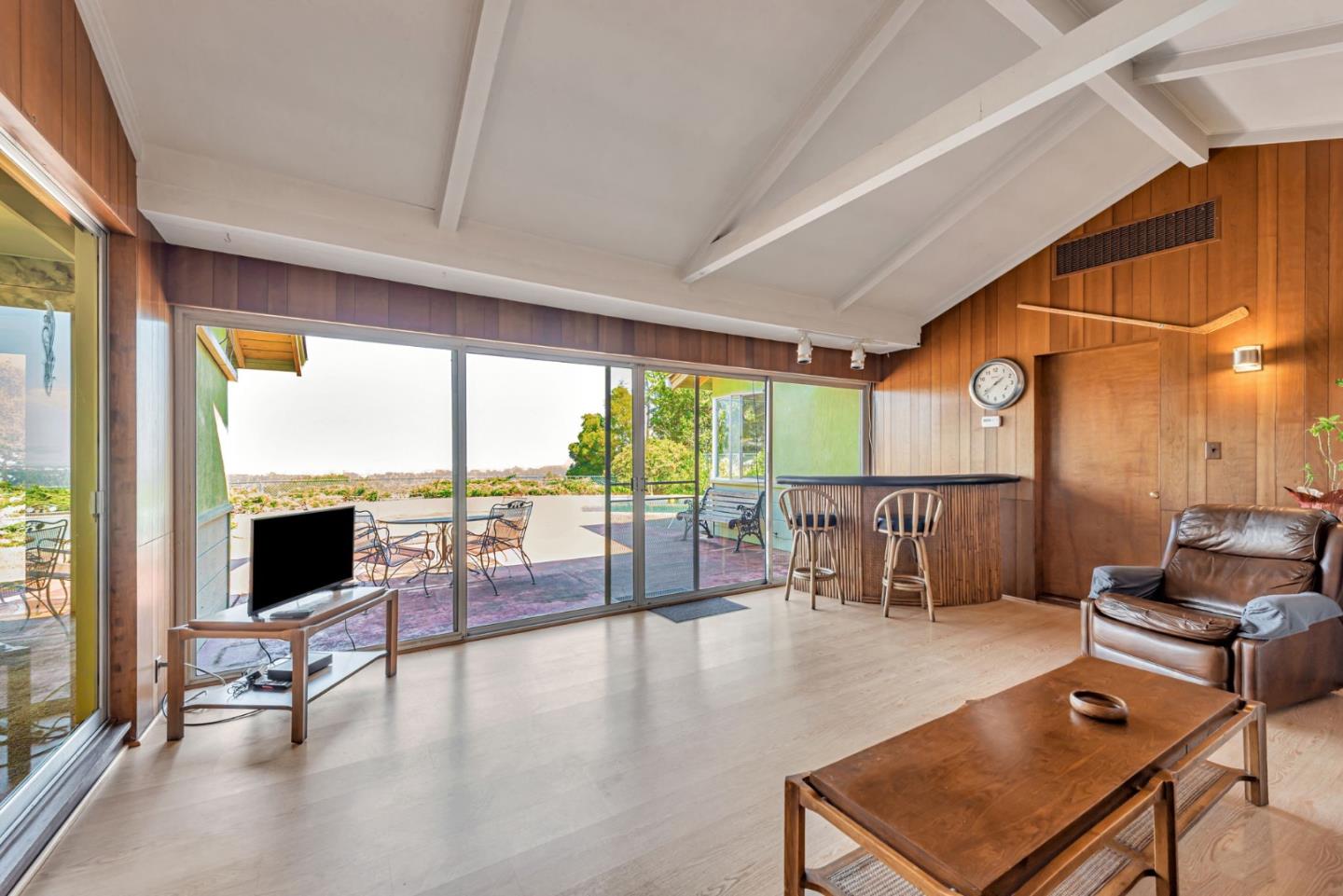 Detail Gallery Image 25 of 34 For 170 Hardwick Rd, Woodside,  CA 94062 - 4 Beds | 3 Baths