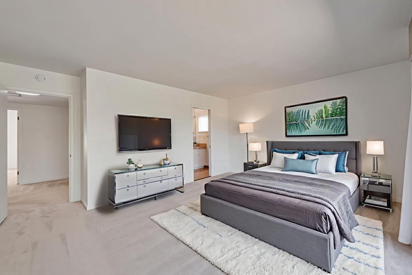 Detail Gallery Image 26 of 34 For 170 Hardwick Rd, Woodside,  CA 94062 - 4 Beds | 3 Baths