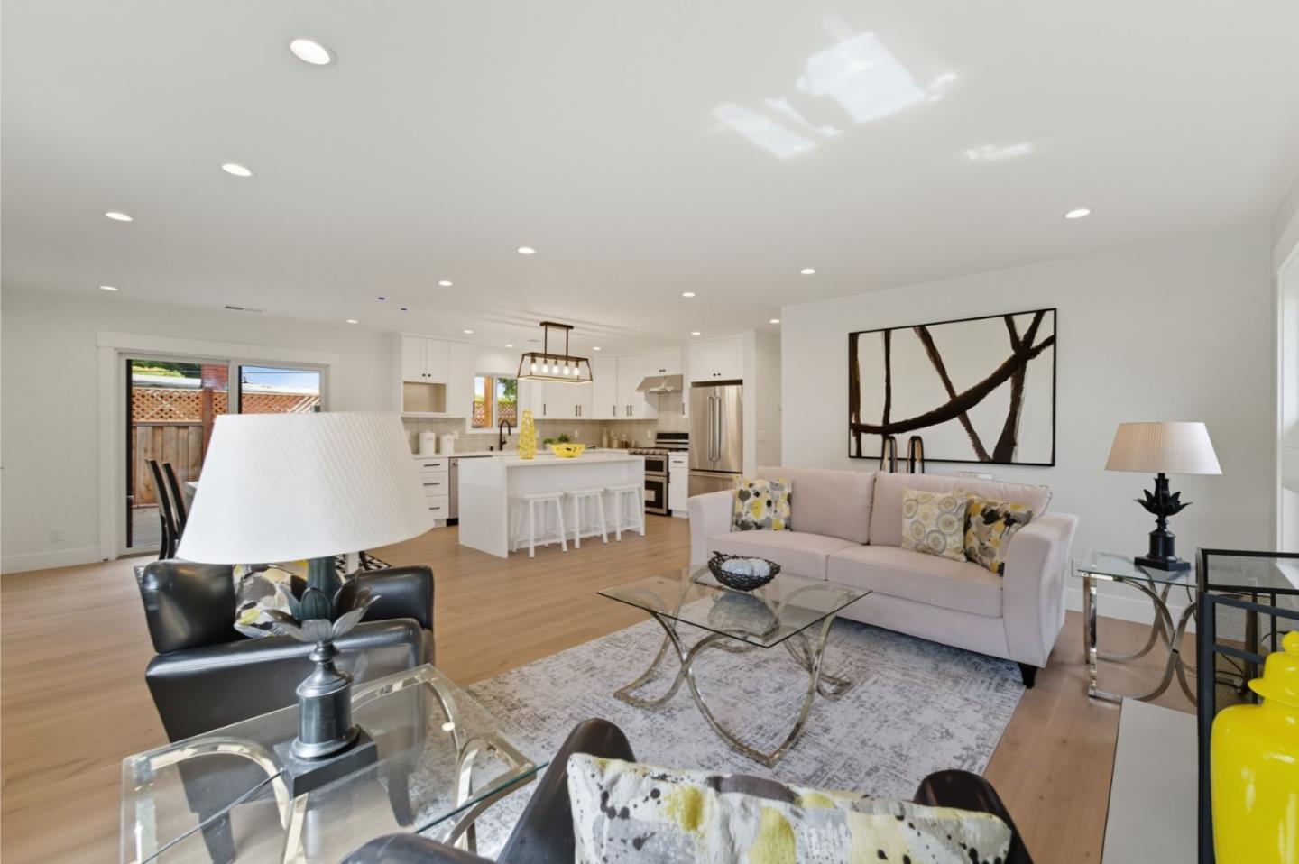 Detail Gallery Image 10 of 26 For 1523 Ursula Way, East Palo Alto,  CA 94303 - 3 Beds | 2 Baths