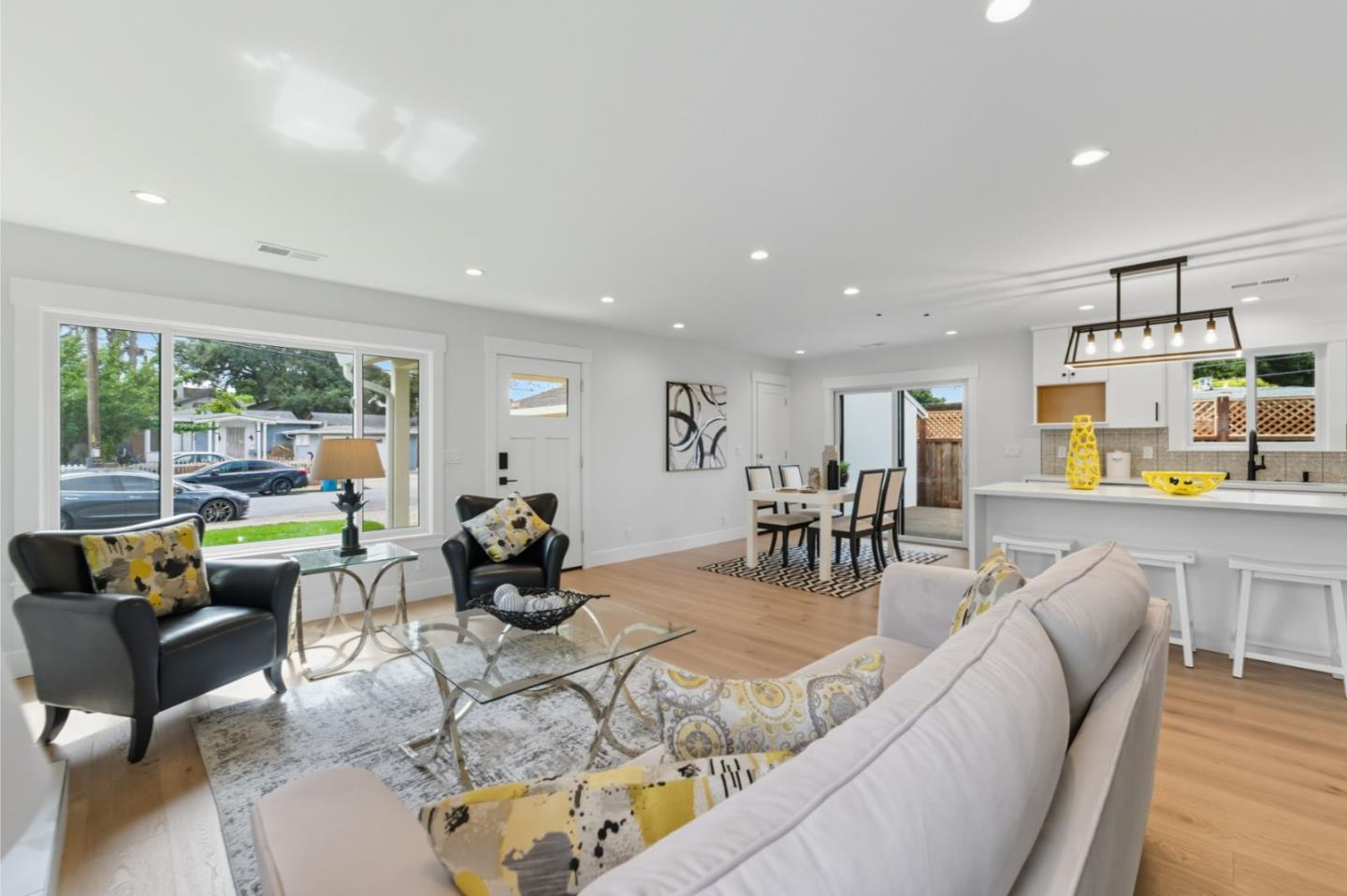 Detail Gallery Image 11 of 26 For 1523 Ursula Way, East Palo Alto,  CA 94303 - 3 Beds | 2 Baths