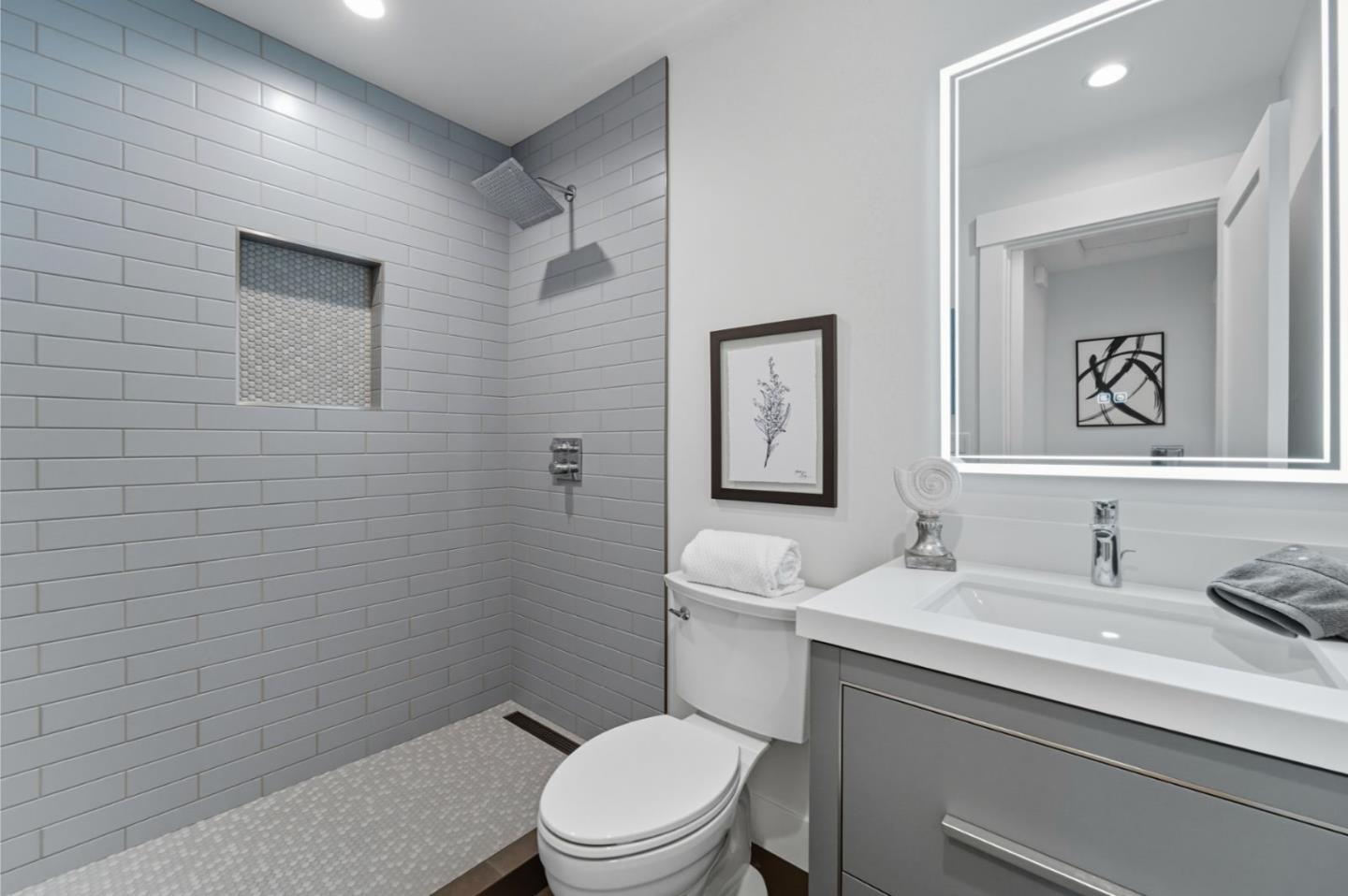 Detail Gallery Image 14 of 26 For 1523 Ursula Way, East Palo Alto,  CA 94303 - 3 Beds | 2 Baths