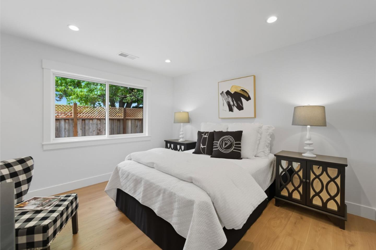 Detail Gallery Image 17 of 26 For 1523 Ursula Way, East Palo Alto,  CA 94303 - 3 Beds | 2 Baths