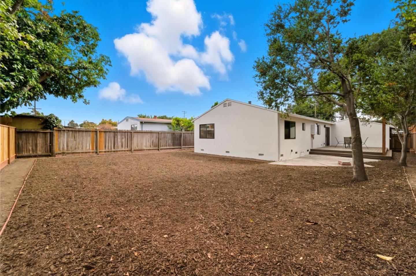 Detail Gallery Image 24 of 26 For 1523 Ursula Way, East Palo Alto,  CA 94303 - 3 Beds | 2 Baths